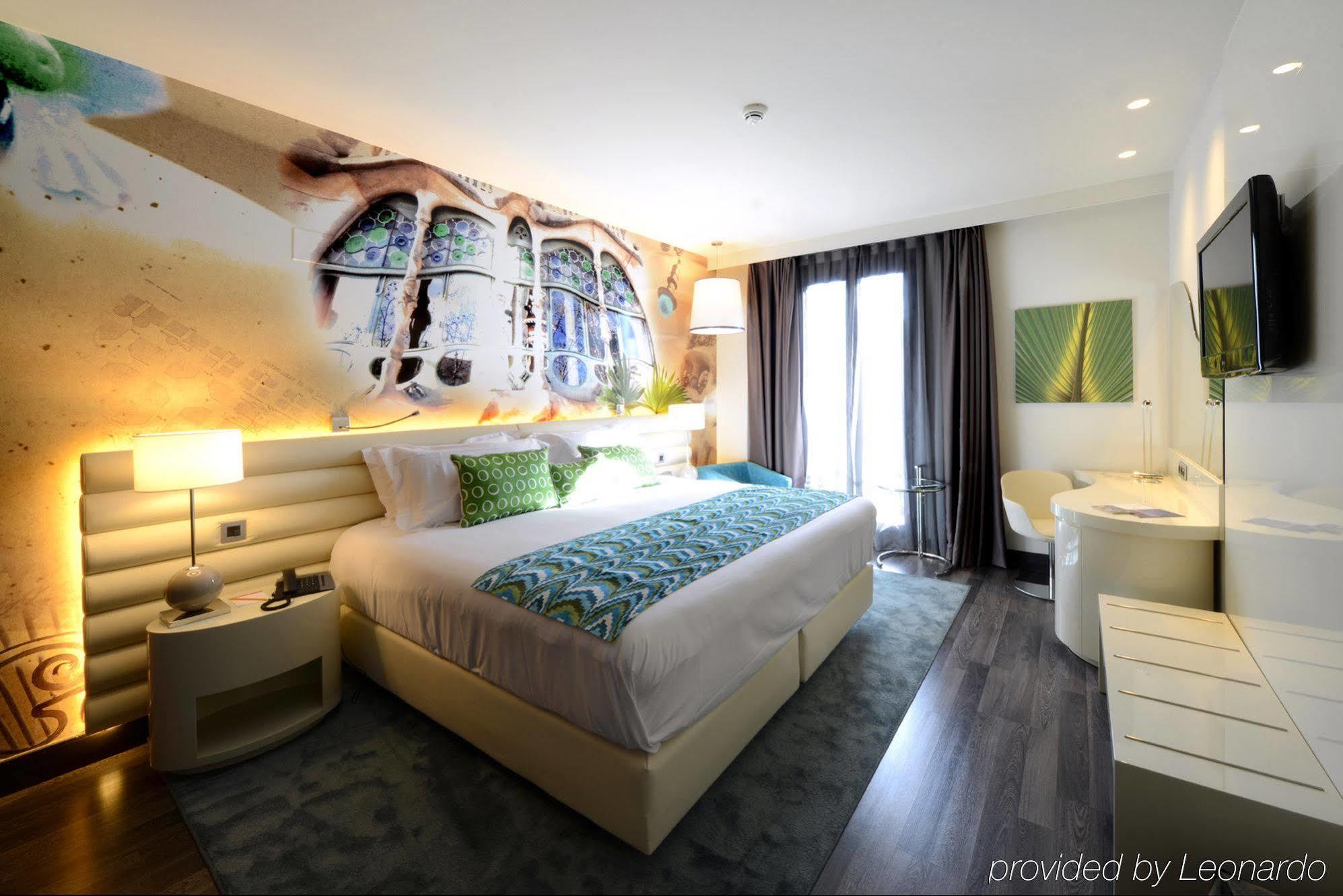 Hotel Indigo Barcelona - Plaza Catalunya 4Sup By Ihg Dış mekan fotoğraf